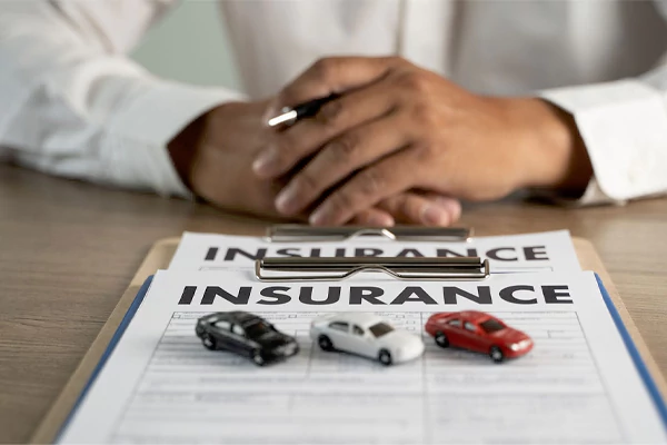 Choose the right auto insurance for your needs image